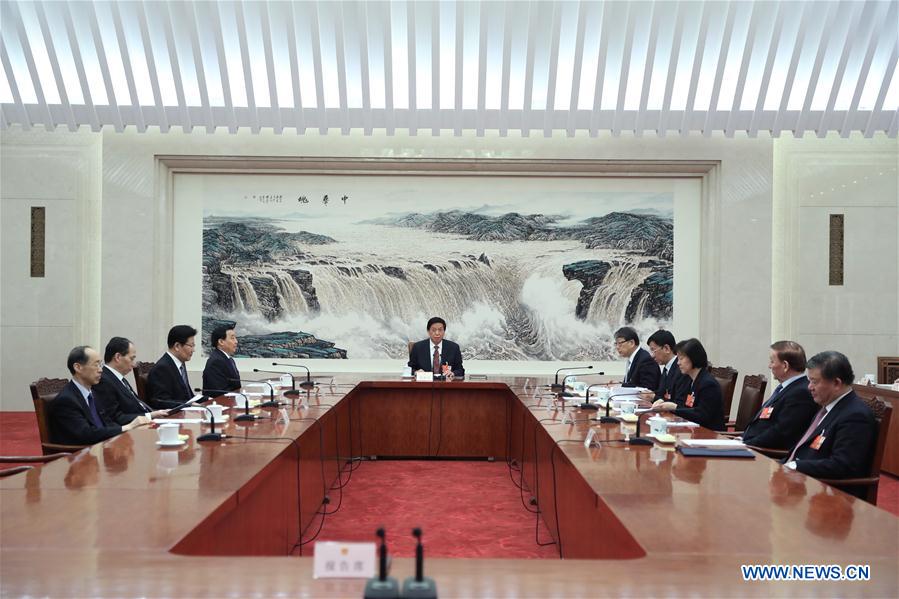 (TWO SESSIONS)CHINA-BEIJING-NPC-PRESIDIUM-EXECUTIVE CHAIRPERSONS-MEETING (CN)