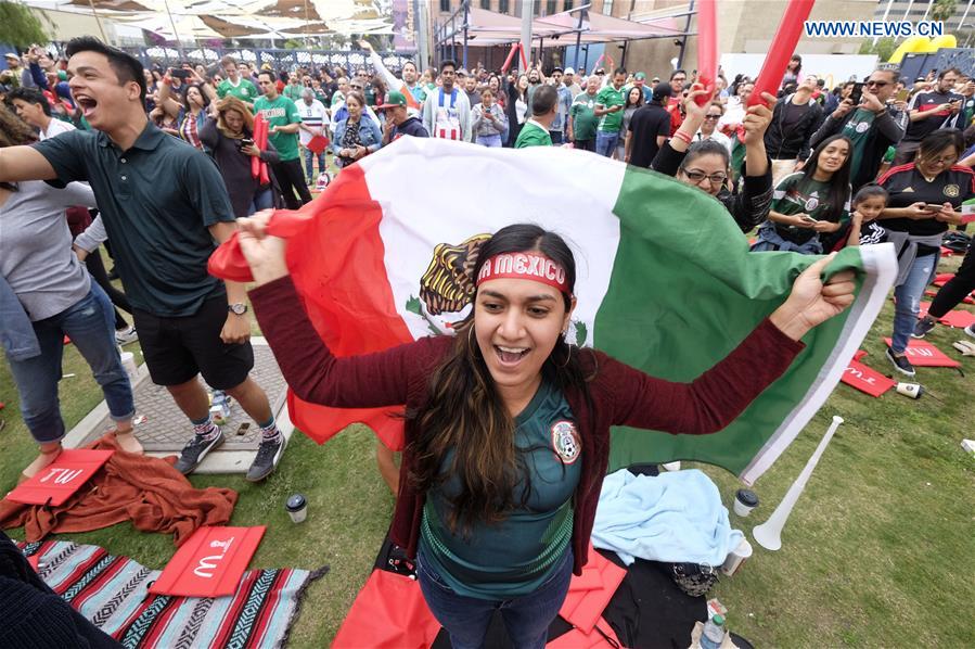 (SP)U.S.-LOS ANGELES-SOCCER-FIFA WORLD CUP-FANS