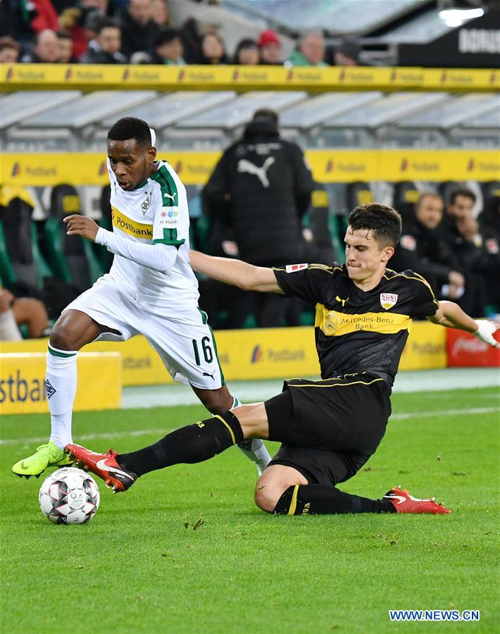 (SP)GERMANY-MOENCHENGLADBACH-SOCCER-BUNDESLIGA-MOENCHENGLADBACH VS STUTTGART