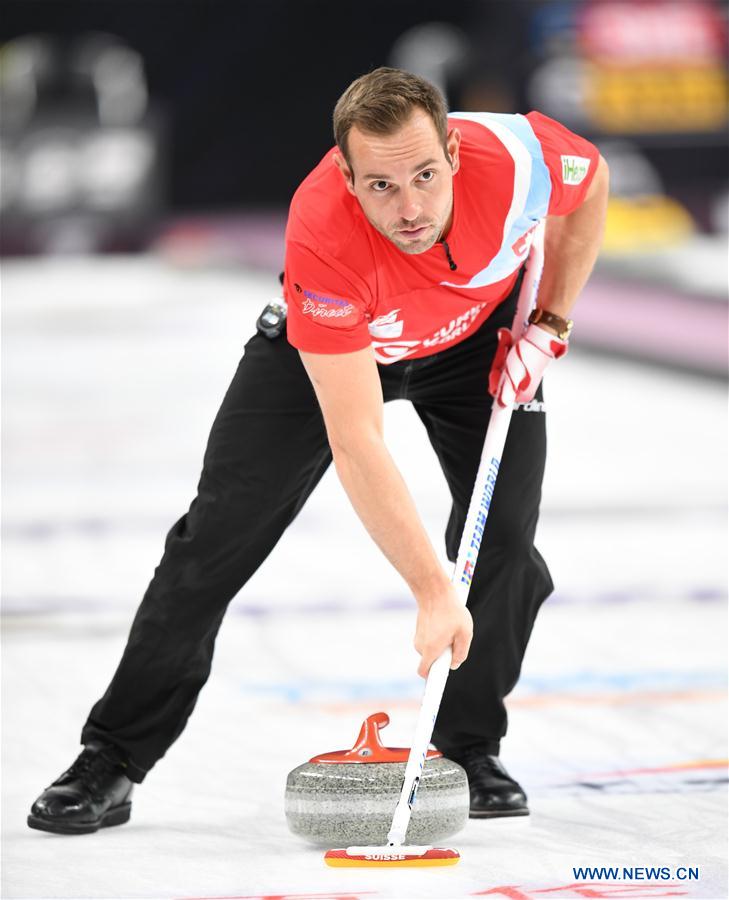 (SP)CHINA-BEIJING-CURLING-WCF WORLD CUP GRAND FINAL-DAY 3(CN)