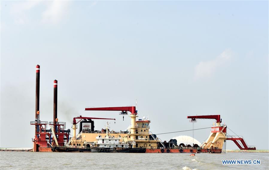 BANGLADESH-SHARIATPUR-RIVER-DREDGING