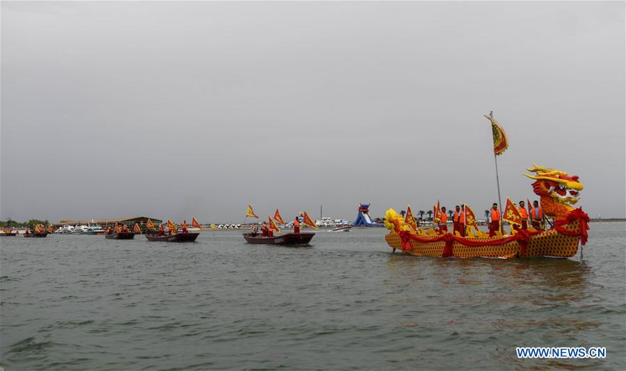 CHINA-XINJIANG-BOSTAN LAKE-FISHING SEASON (CN)