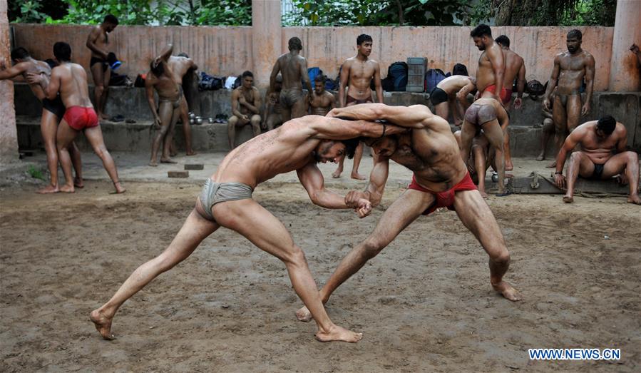 (SP)KASHMIR-JAMMU-TRADITIONAL WRESTLING