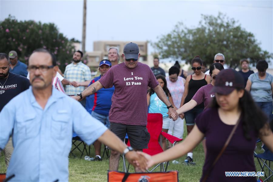 U.S.-EL PASO-MASS SHOOTING-MOURNING