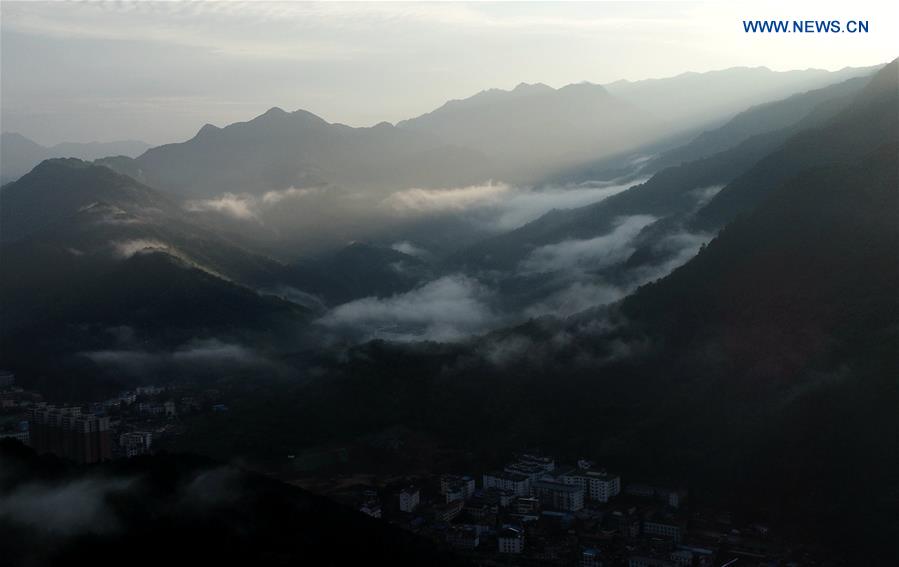 CHINA-SHAANXI-QINLING-NINGSHAN COUNTY-SCENERY (CN)