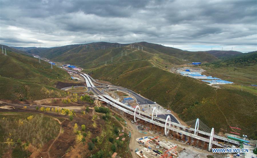 CHINA-HEBEI-ZHANGJIAKOU-YANCHONG EXPRESSWAY-CONSTRUCTION (CN)