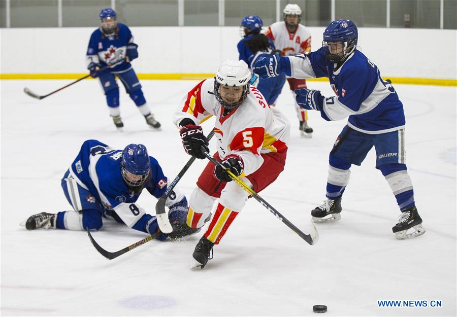 (SP)CANADA-TORONTO-HOCKEY-CHINESE WOMEN'S U18 TEAM-TRAINING MATCH