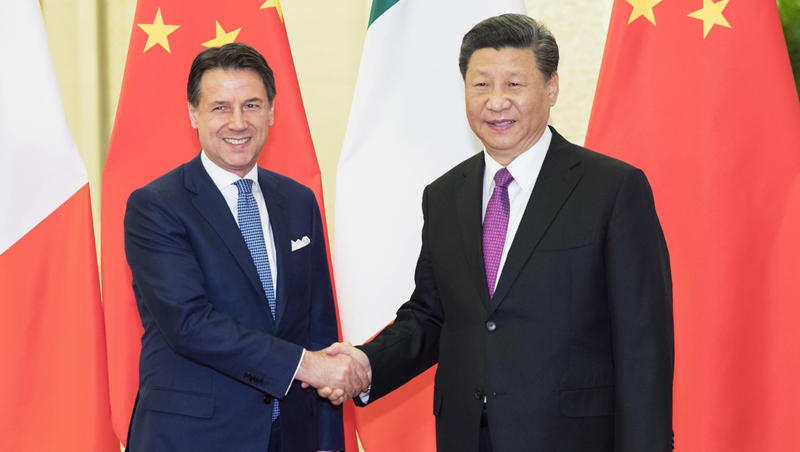 Xi meets Italian prime minister